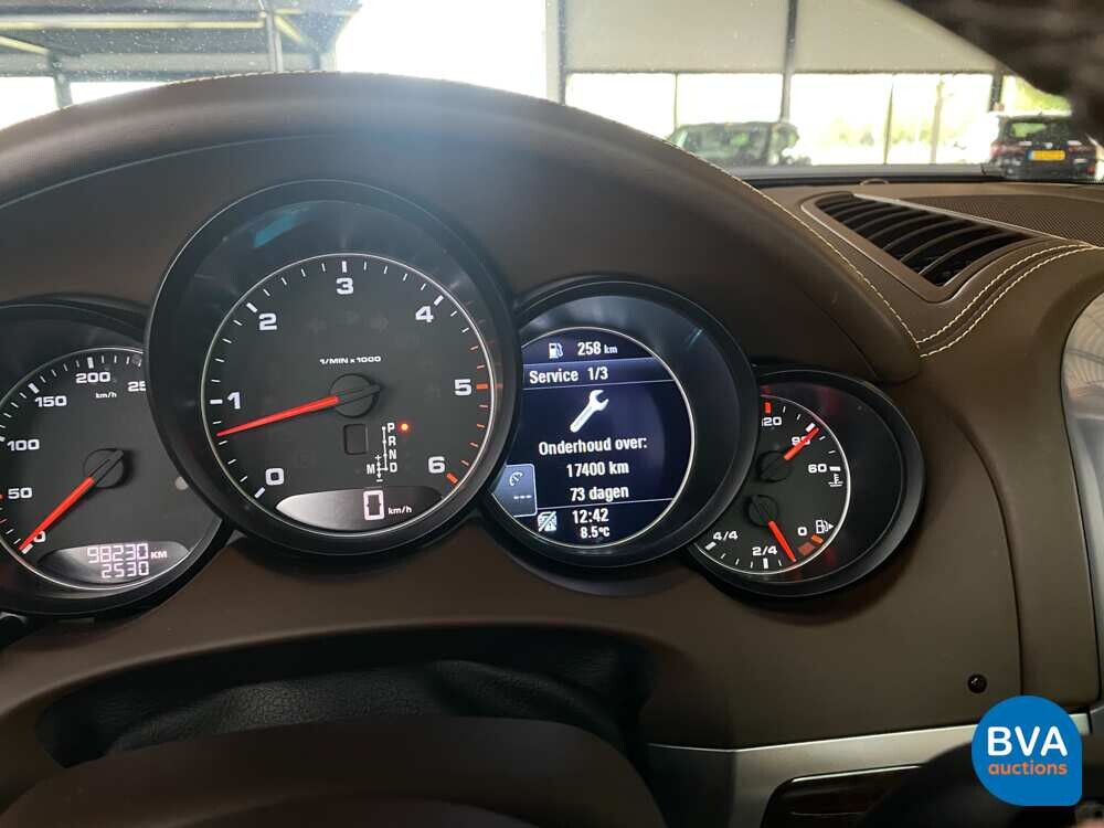 Porsche Cayenne S 3.0 D 261HP MY 2016 FACELIFT -Original NL, GG-730-B.