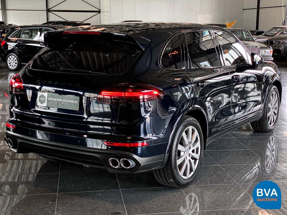 Porsche Cayenne S 3.0 D 261HP MY 2016 FACELIFT -Original NL, GG-730-B.