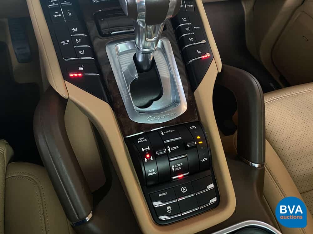Porsche Cayenne S 3.0 D 261HP MY 2016 FACELIFT -Original NL, GG-730-B.