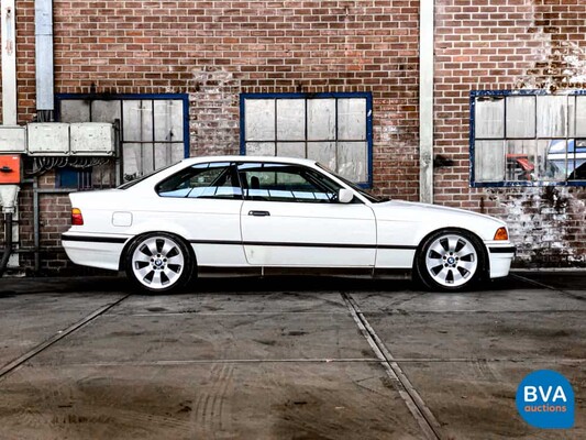 BMW 325i E36 Coupe Handgeschakeld 1993 CIRCUIT DRIFT, 42-JZ-NF