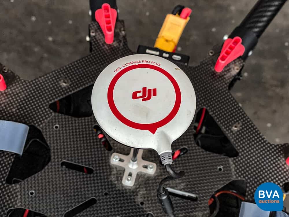 DJI Spreadings Wings S1000 Drone