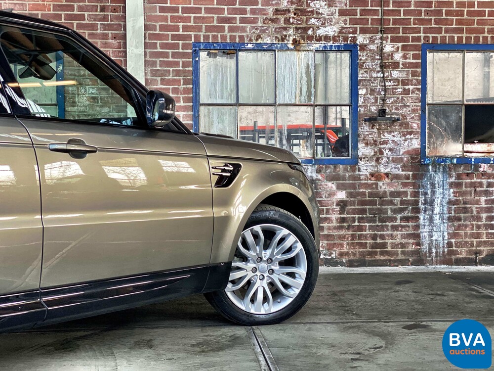 Land Rover Range Rover Sport SDV6 306hp WARRANTY HSE 2019.