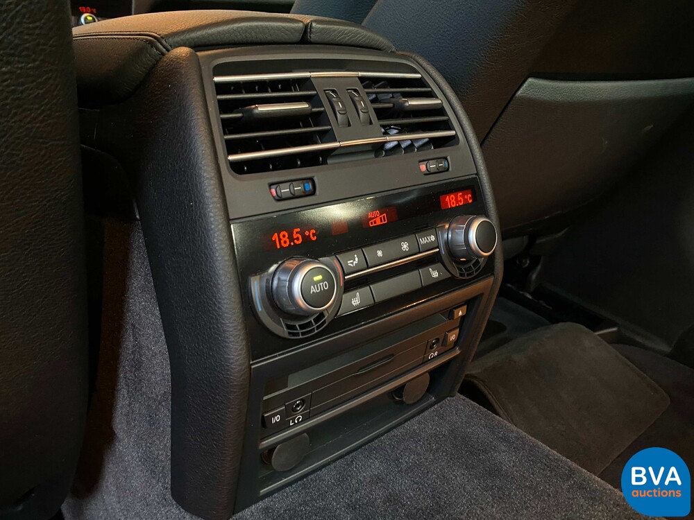 BMW 760Li High Security VR7 V12 F03 2011.