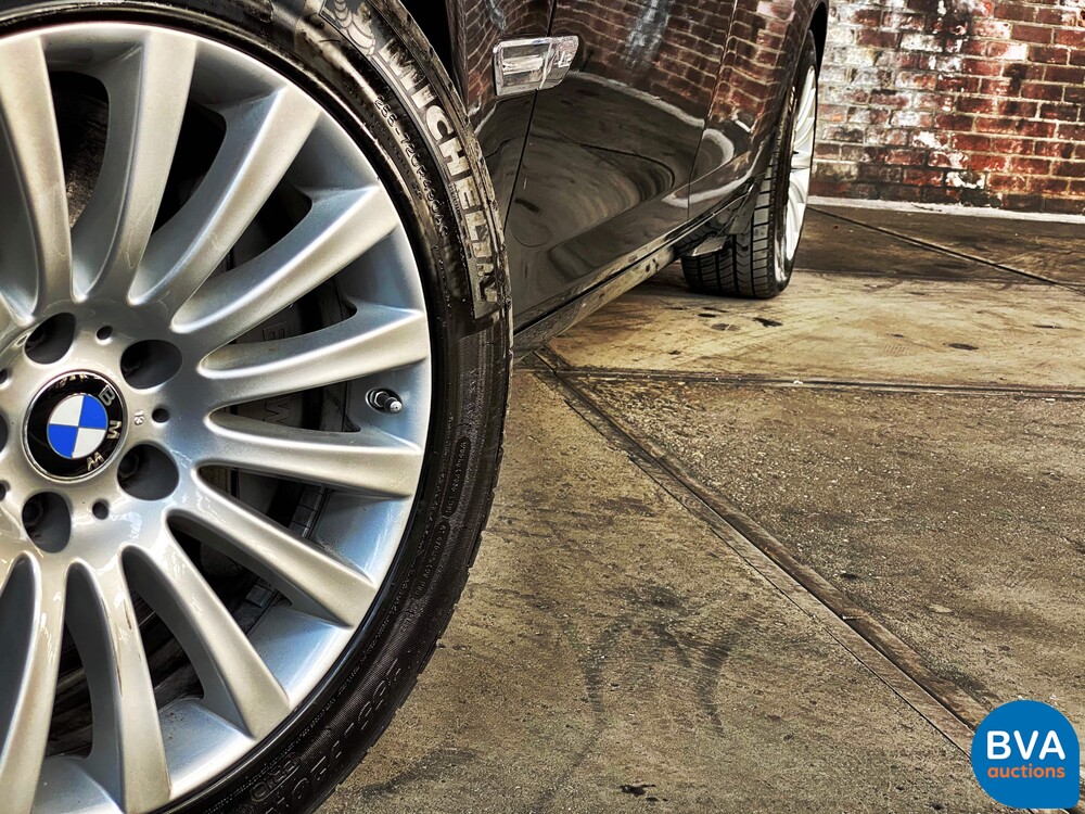 BMW 760Li High Security VR7 V12 F03 2011.