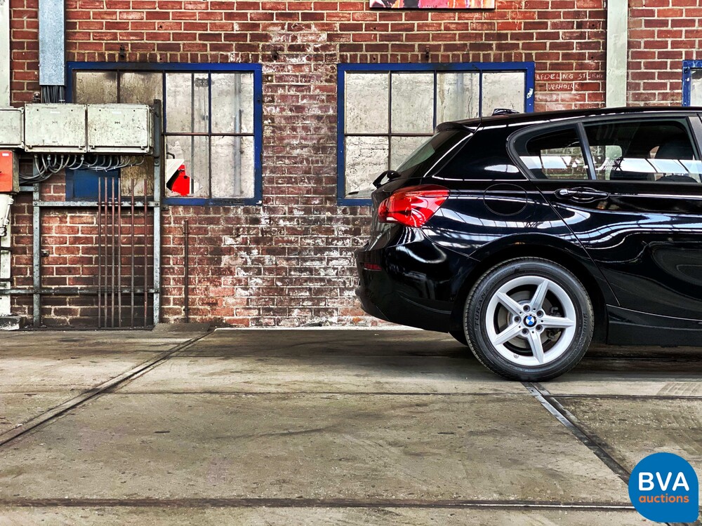 BMW 1-Serie 118i 136hp 5-Drs. 2017, K-869-TJ.