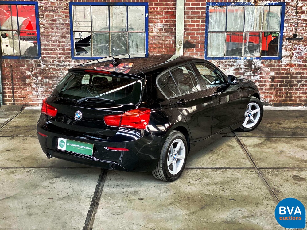 BMW 1-Serie 118i 136hp 5-Drs. 2017, K-869-TJ.