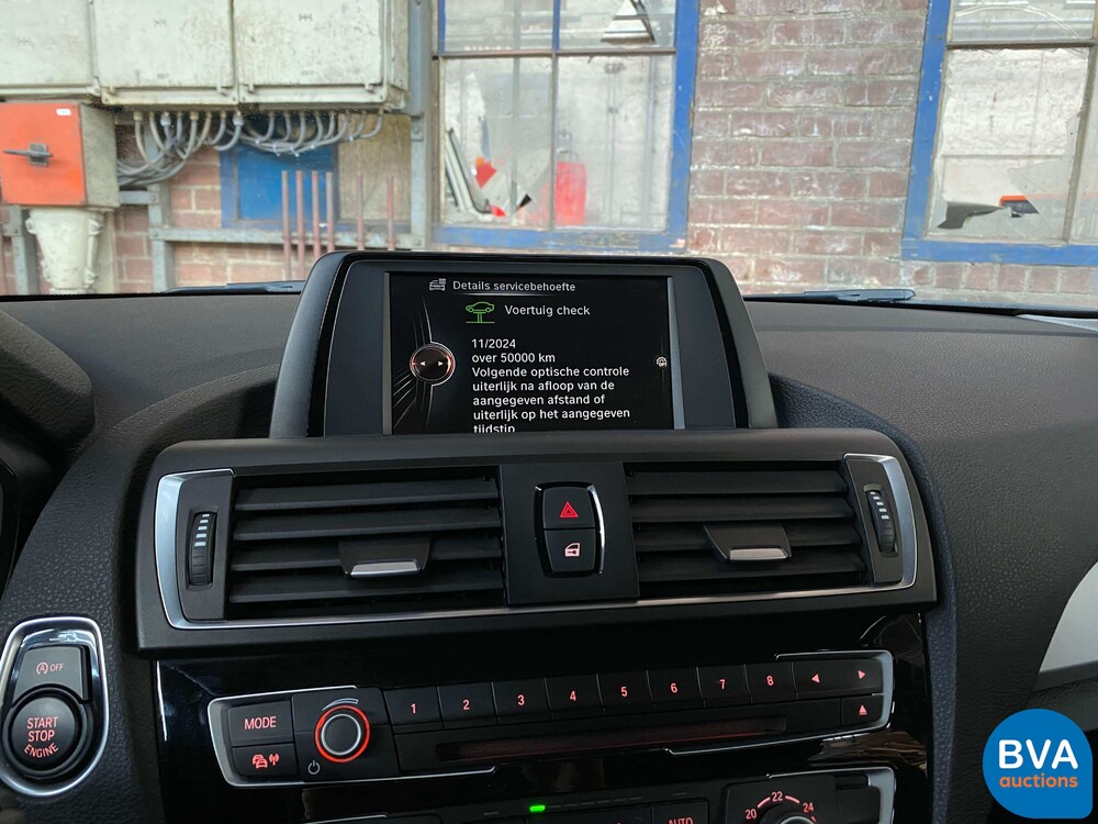 BMW 1-Serie 118i 136hp 5-Drs. 2017, K-869-TJ.