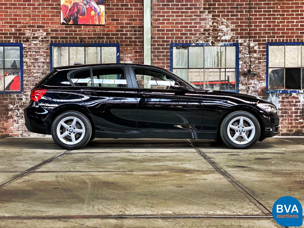 BMW 1-Serie 118i 136hp 5-Drs. 2017, K-869-TJ.