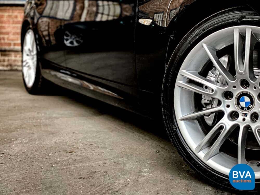 BMW 330i M-Sport Sedan Manual transmission! 272hp 3-Series 2007, H-034-JZ.