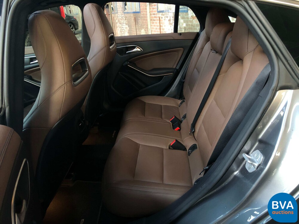 Mercedes-Benz CLA45 AMG Shooting Brake 4Matic 380hp 2015.