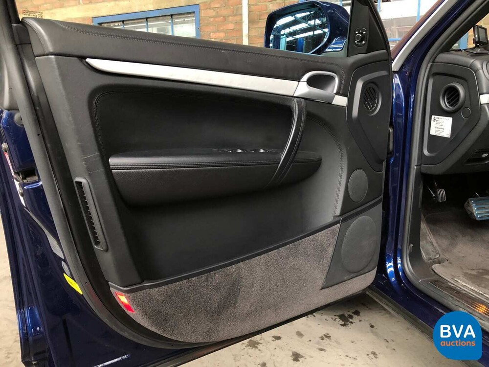 Porsche Cayenne turbo 4.8 V8 500hp 2007.