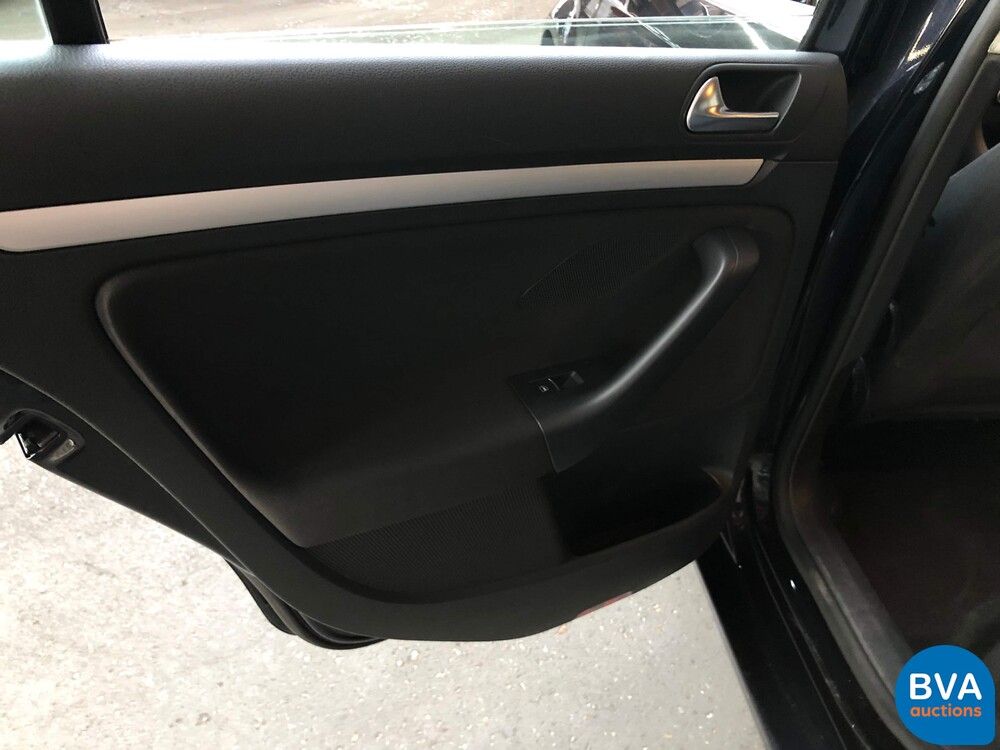 Volkswagen GOLF Variant 1.2 TSI Highline H6, 37-RRF-3.