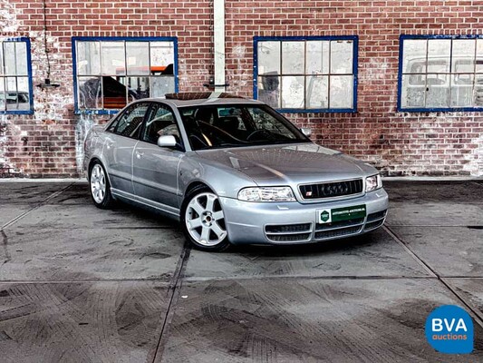 Audi S4 2.7 V6 Quattro Biturbo 265hp 2002.