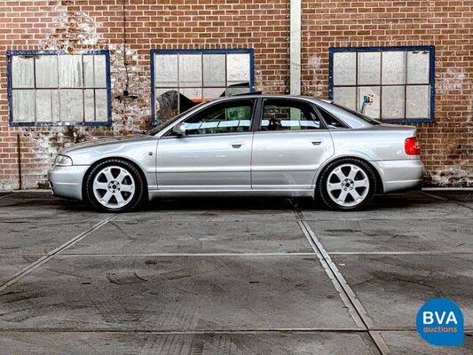 Audi S4 2.7 V6 Quattro Biturbo 265hp 2002.