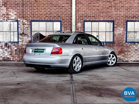 Audi S4 2.7 V6 Quattro Biturbo 265hp 2002.