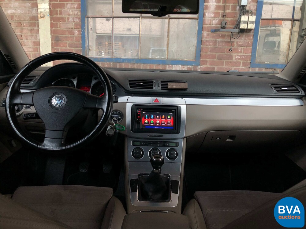 Volkswagen Passat Variant 2.0 FSI Highline 150hp 2006 -Original NL-, 79-SL-ZP.
