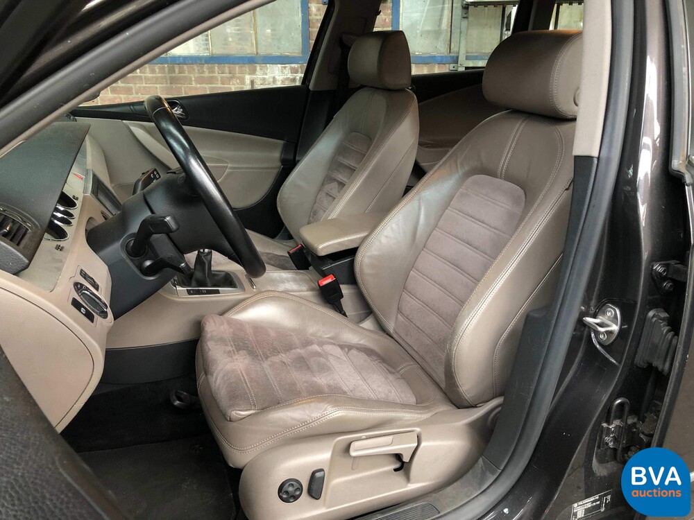Volkswagen Passat Variant 2.0 FSI Highline 150hp 2006 -Original NL-, 79-SL-ZP.