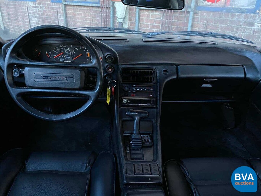 Porsche 928 5.0 V8 1984.