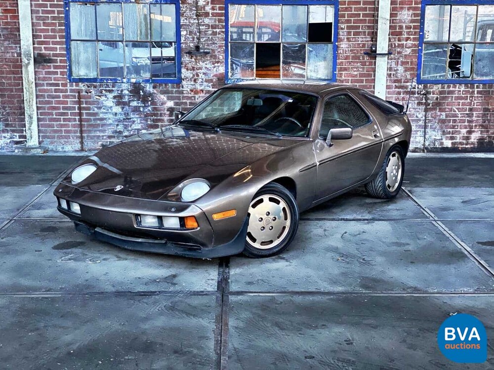 Porsche 928 5.0 V8 1984.