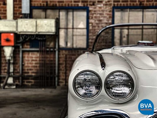 Chevrolet Corvette C1 Convertible V8 Handgeschakeld 283 230pk 1961, DZ-97-56