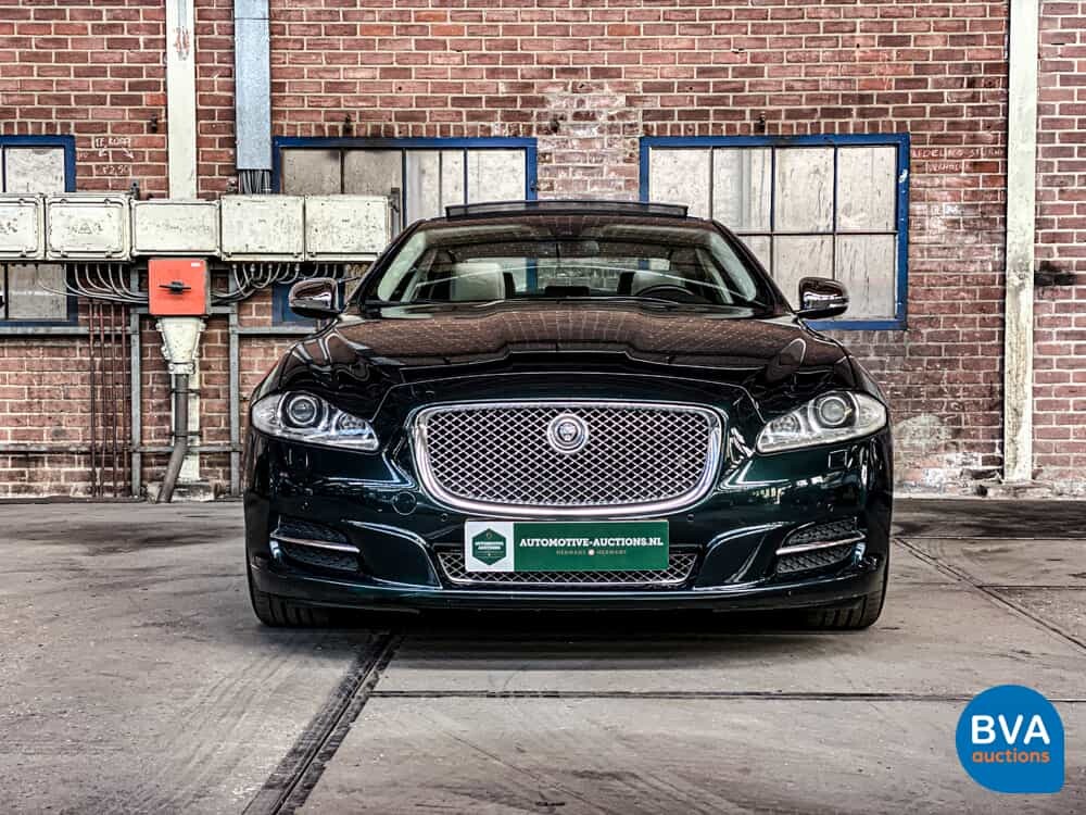 Jaguar XJ 3.0 V6 SUPERCHARGED AWD 2013 340hp, H-794-LX.