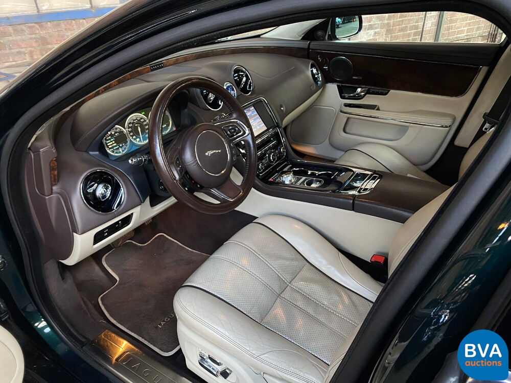 Jaguar XJ 3.0 V6 SUPERCHARGED AWD 2013 340hp, H-794-LX.