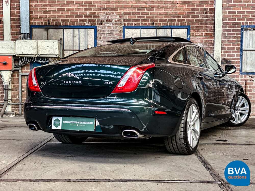 Jaguar XJ 3.0 V6 SUPERCHARGED AWD 2013 340hp, H-794-LX.