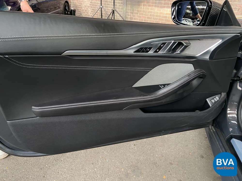 BMW 8 Series M850i xDrive Coupe 530hp 2019 ORG-NL, XL-955-F.