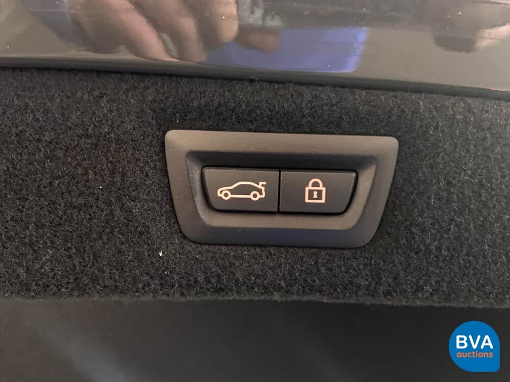 BMW 8 Series M850i xDrive Coupe 530hp 2019 ORG-NL, XL-955-F.