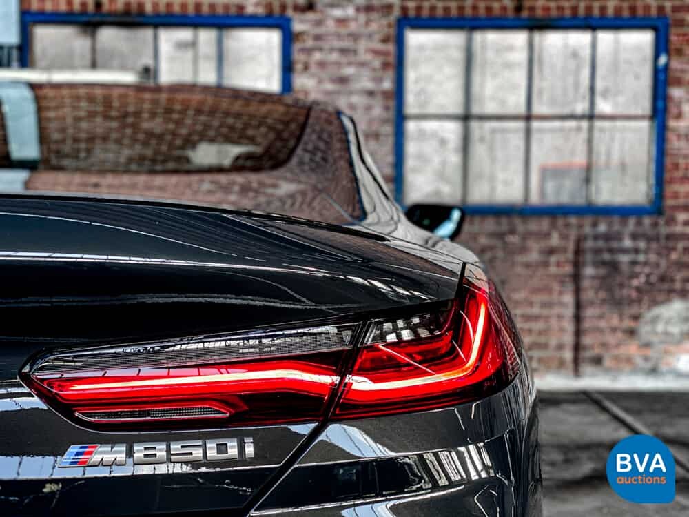 BMW 8 Series M850i xDrive Coupe 530hp 2019 ORG-NL, XL-955-F.