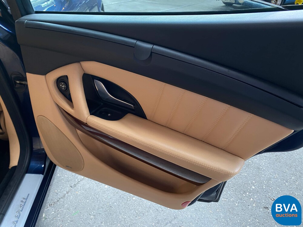 Maserati Quattroporte 4.2 V8 401hp 2005 YOUNGTIMER, K-989-HF.