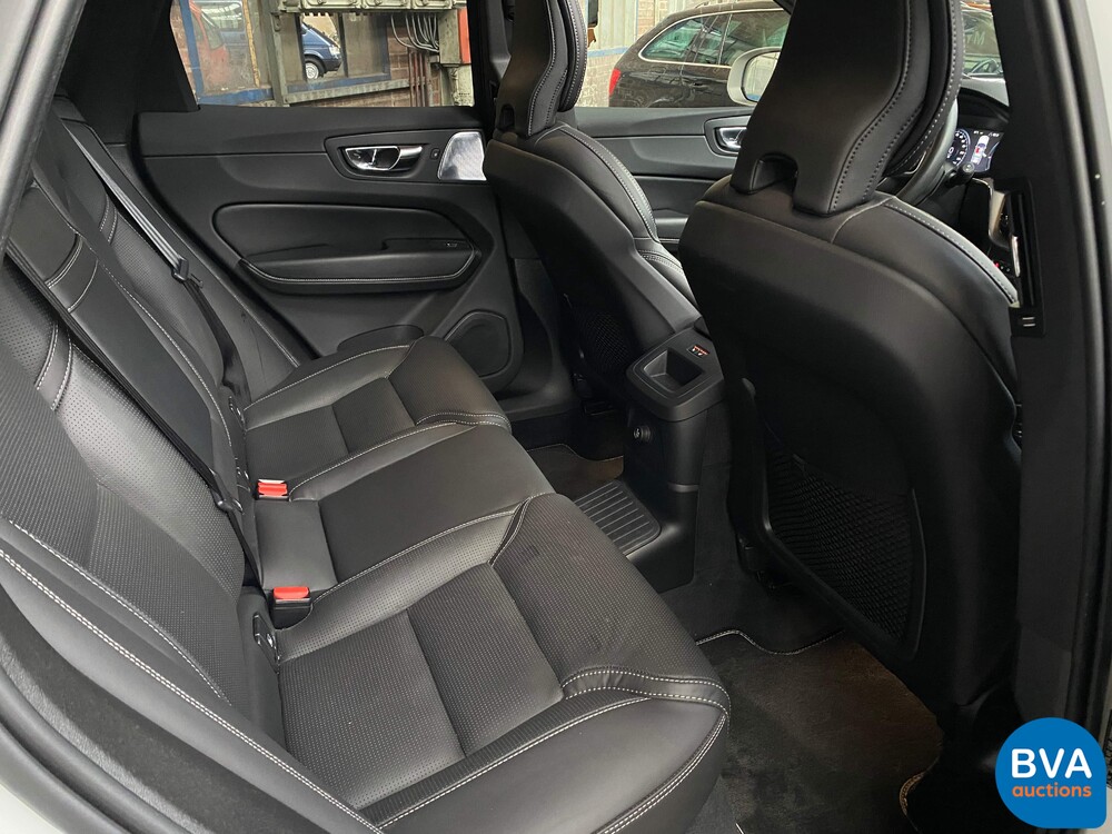 Volvo XC60 T8 Twin Engine AWD R-Design 390hp 2019 ORG-NL, XT-331-P.