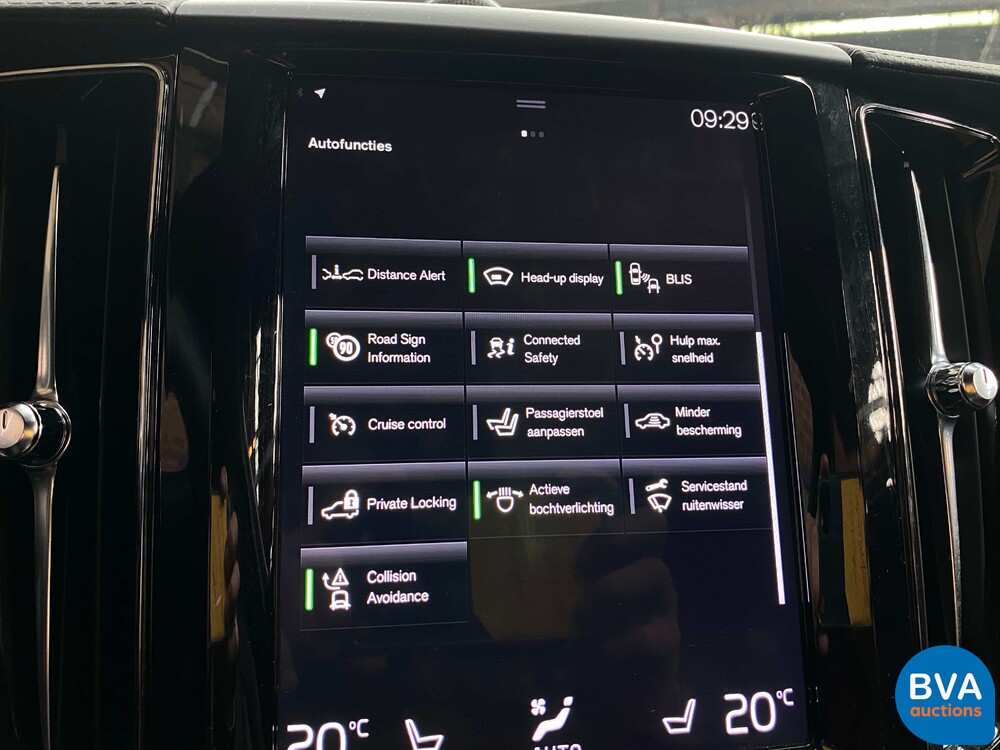 Volvo XC60 T8 Twin Engine AWD R-Design 390hp 2019 ORG-NL, XT-331-P.