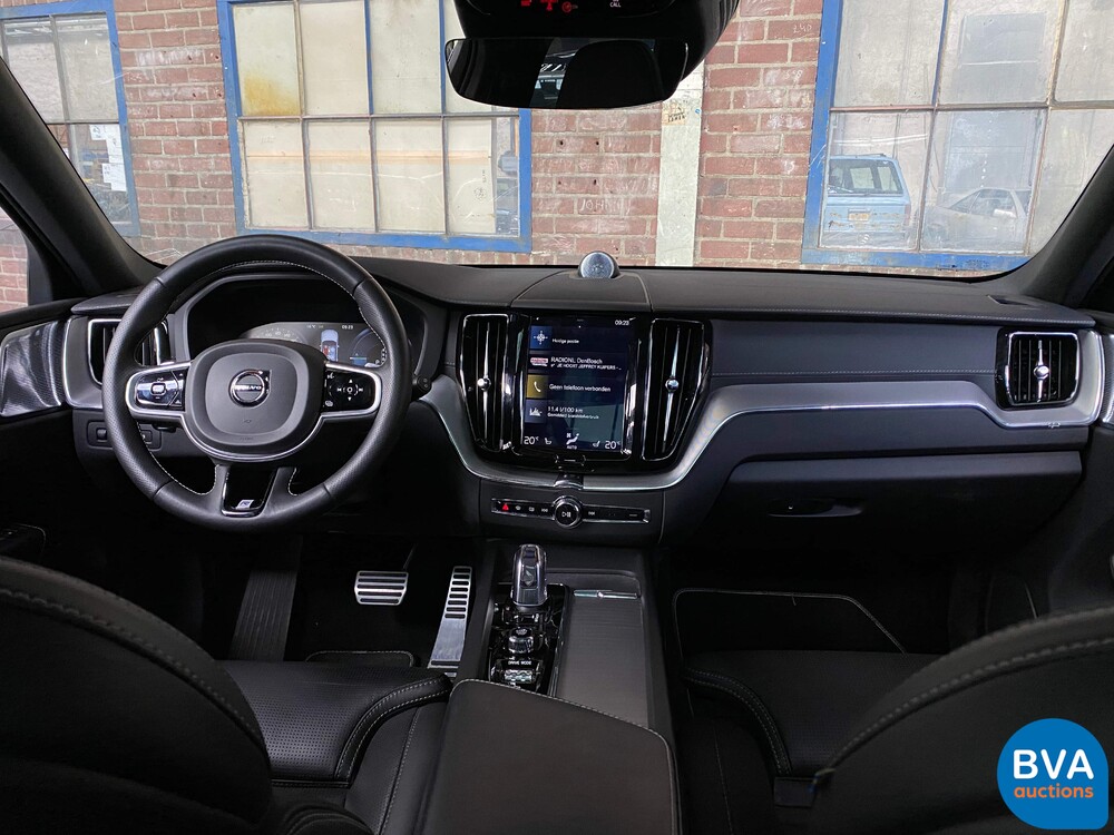 Volvo XC60 T8 Twin Engine AWD R-Design 390hp 2019 ORG-NL, XT-331-P.