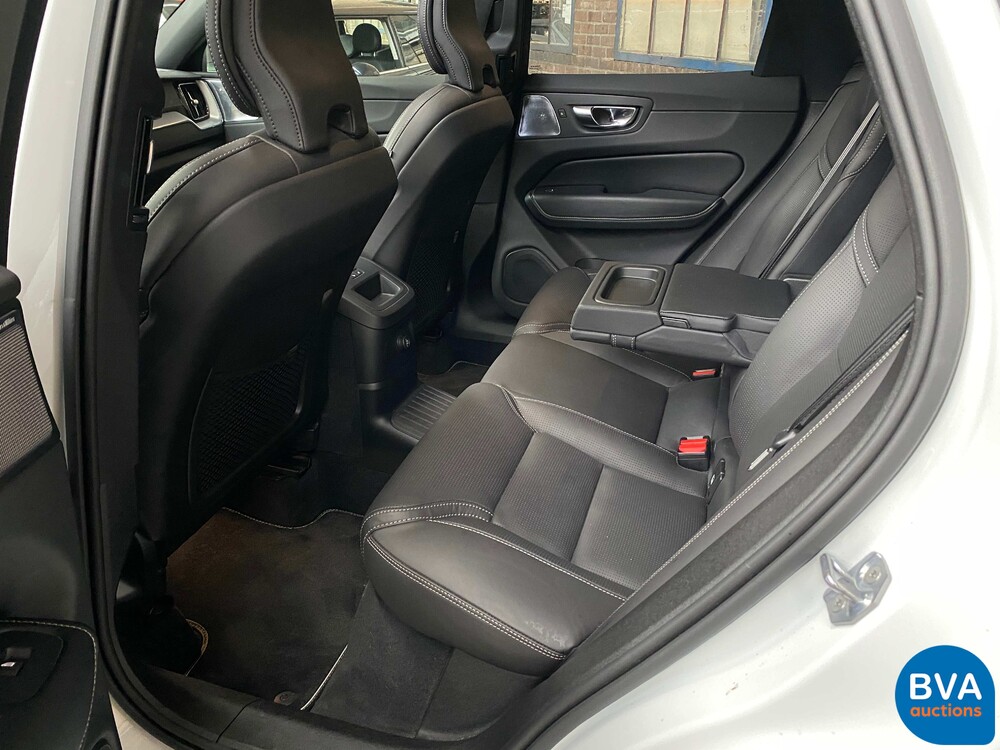 Volvo XC60 T8 Twin Engine AWD R-Design 390hp 2019 ORG-NL, XT-331-P.
