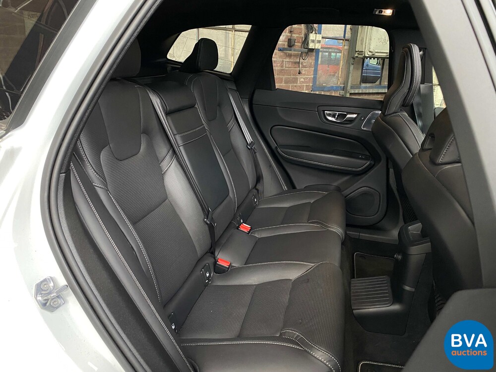 Volvo XC60 T8 Twin Engine AWD R-Design 390hp 2019 ORG-NL, XT-331-P.