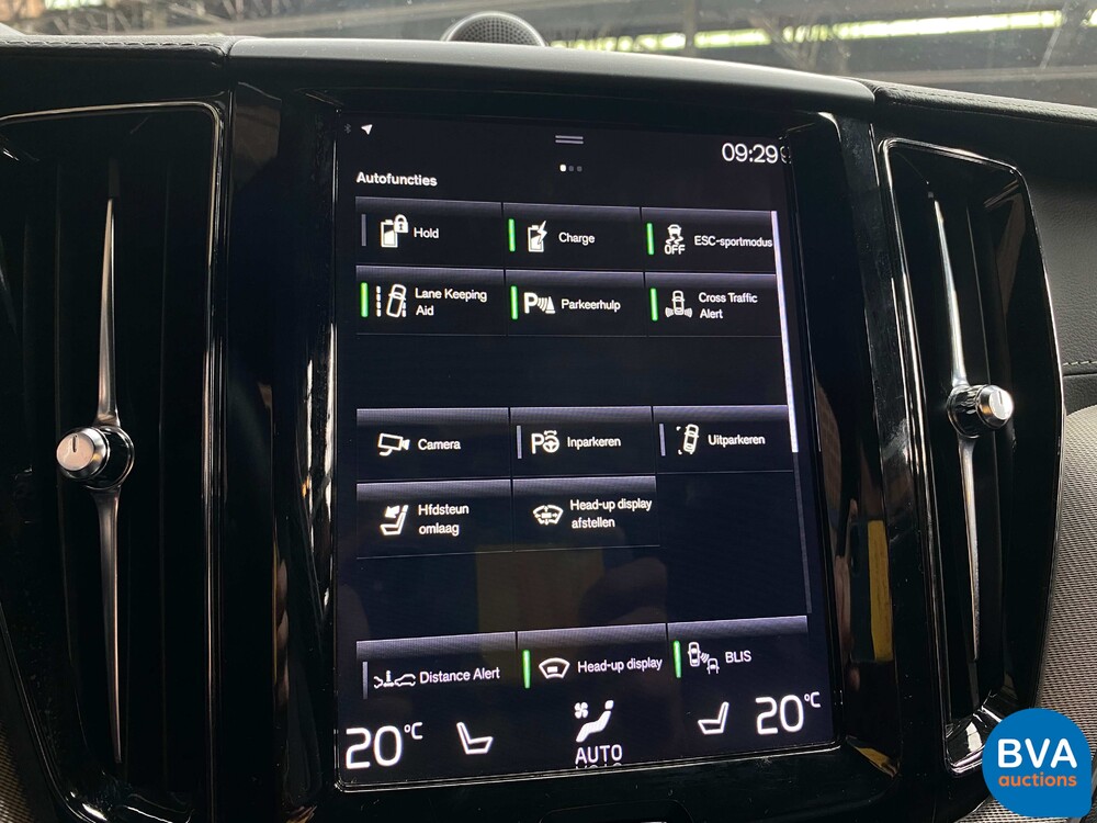 Volvo XC60 T8 Twin Engine AWD R-Design 390hp 2019 ORG-NL, XT-331-P.