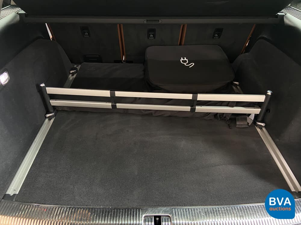 Audi Q7 3.0 TDI E-tron Plug-In Hybrid Quattro Sport 373hp 2016, RS-573-G.