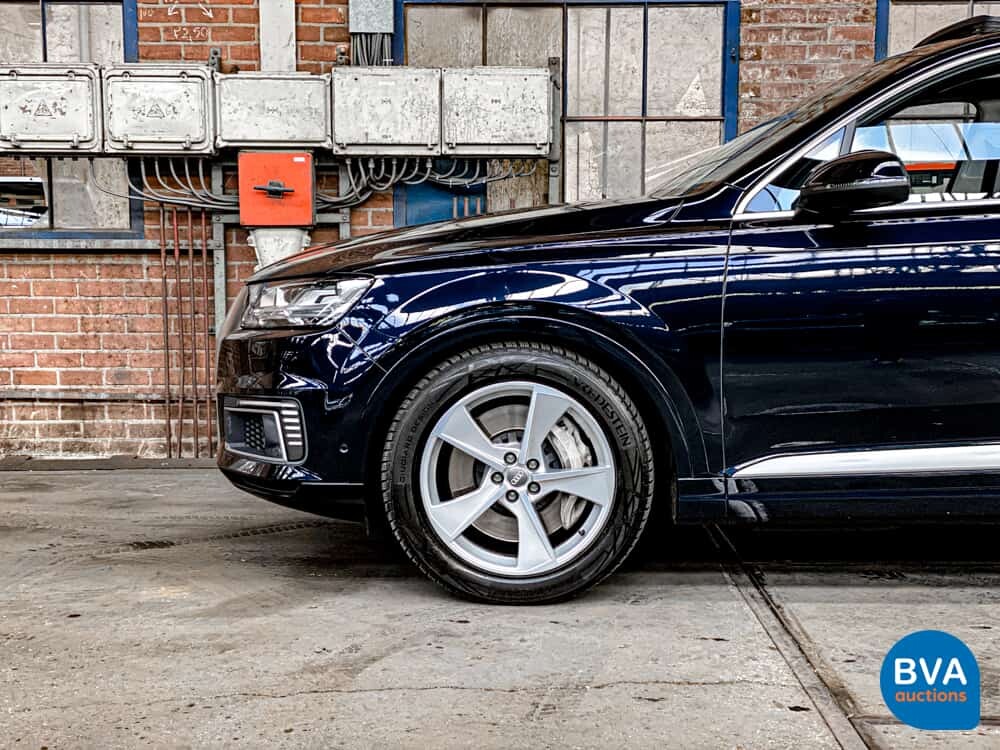Audi Q7 3.0 TDI E-tron Plug-In Hybrid Quattro Sport 373hp 2016, RS-573-G.