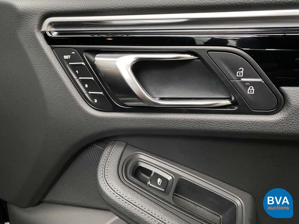 Porsche Macan S 3.0 354hp 2021 Sportchrono 6-cylinder.