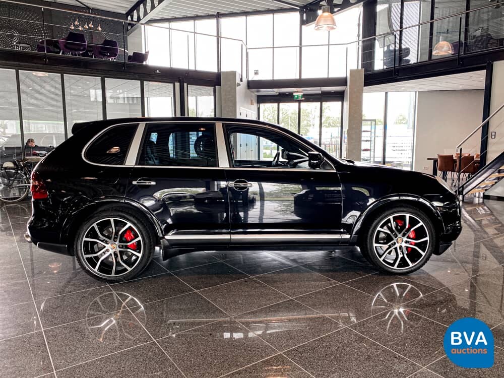Porsche Cayenne 4.8 Turbo 500hp 2007, H-622-ZL.