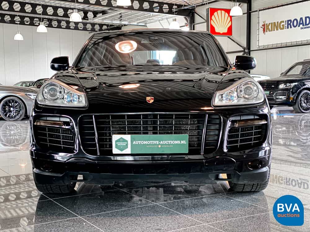 Porsche Cayenne 4.8 Turbo 500hp 2007, H-622-ZL.