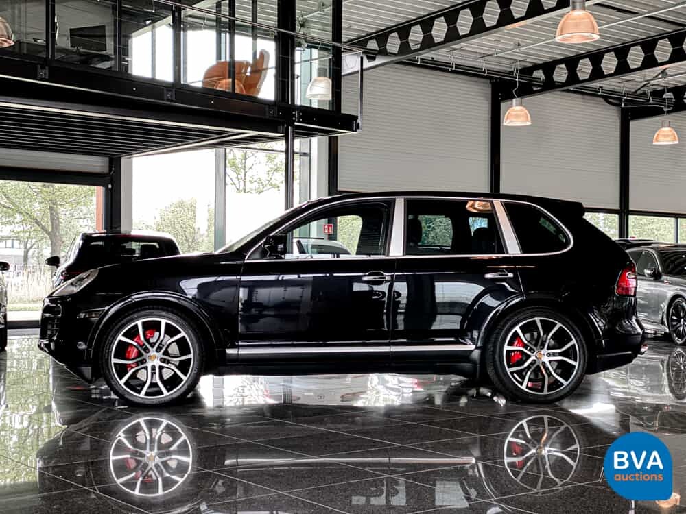 Porsche Cayenne 4.8 Turbo 500hp 2007, H-622-ZL.