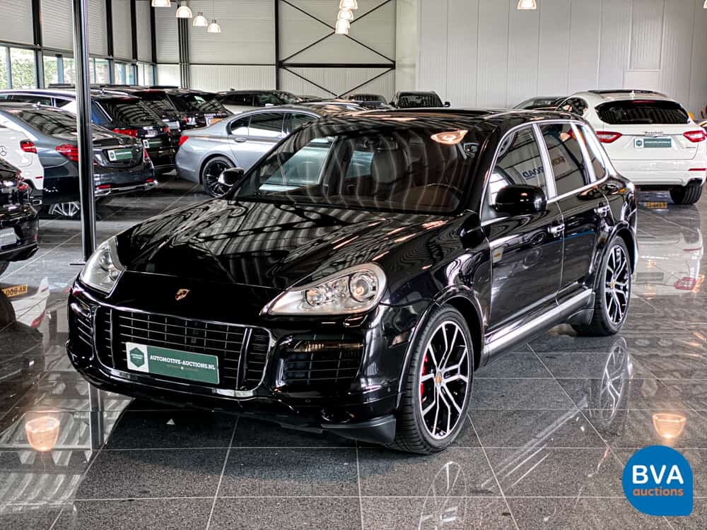 Porsche Cayenne 4.8 Turbo 500hp 2007, H-622-ZL.