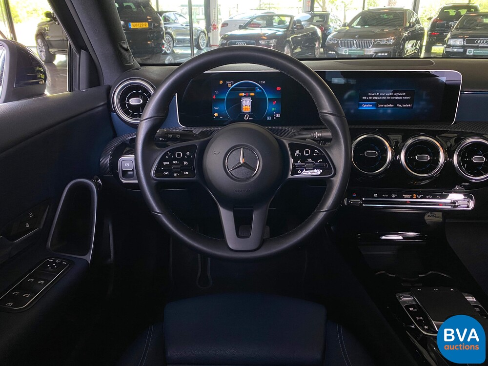 Mercedes-Benz A180d Launch Edition A-Klasse 116PK 2019, G-248-LK