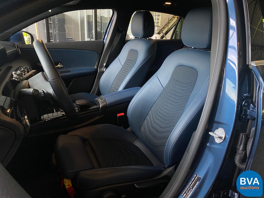 Mercedes-Benz A180d Launch Edition A-Klasse 116PK 2019, G-248-LK
