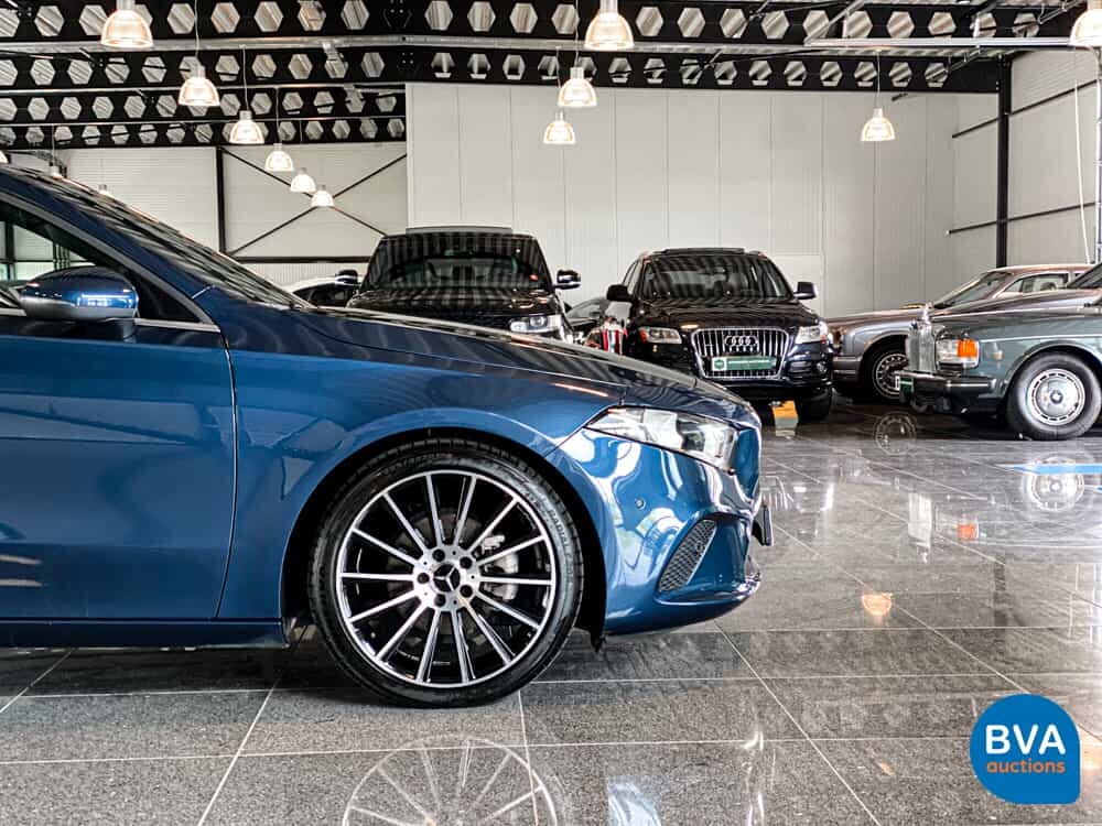 Mercedes-Benz A180d Launch Edition A-Klasse 116PK 2019, G-248-LK