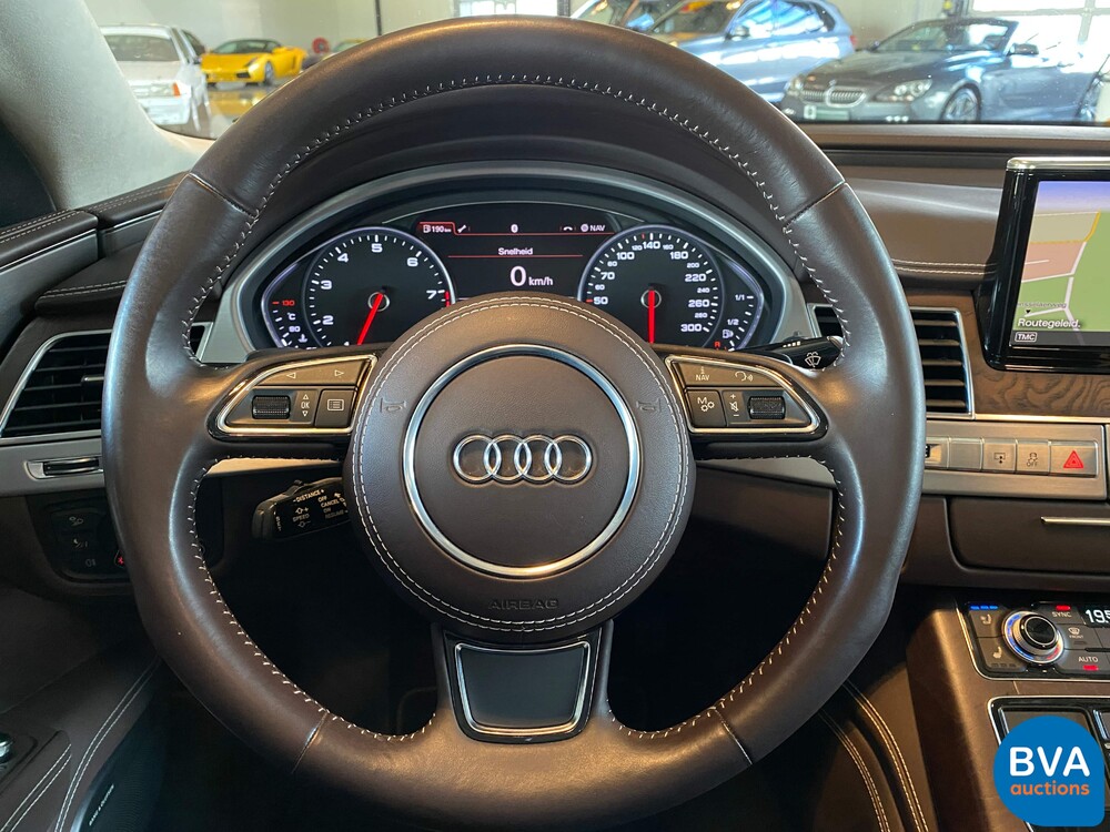 Audi A8 4.2 FSI Quattro Pro Line+ 371pk 2010, 24-XBG-5