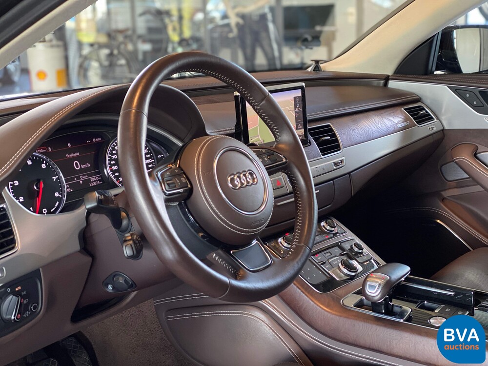 Audi A8 4.2 FSI Quattro Pro Line+ 371pk 2010, 24-XBG-5