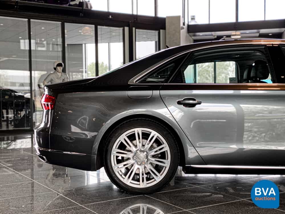 Audi A8 Lang 3.0 TDI Quattro  Pro Line+ 258pk 2015 -Org. NL-, 8-ZKK-94